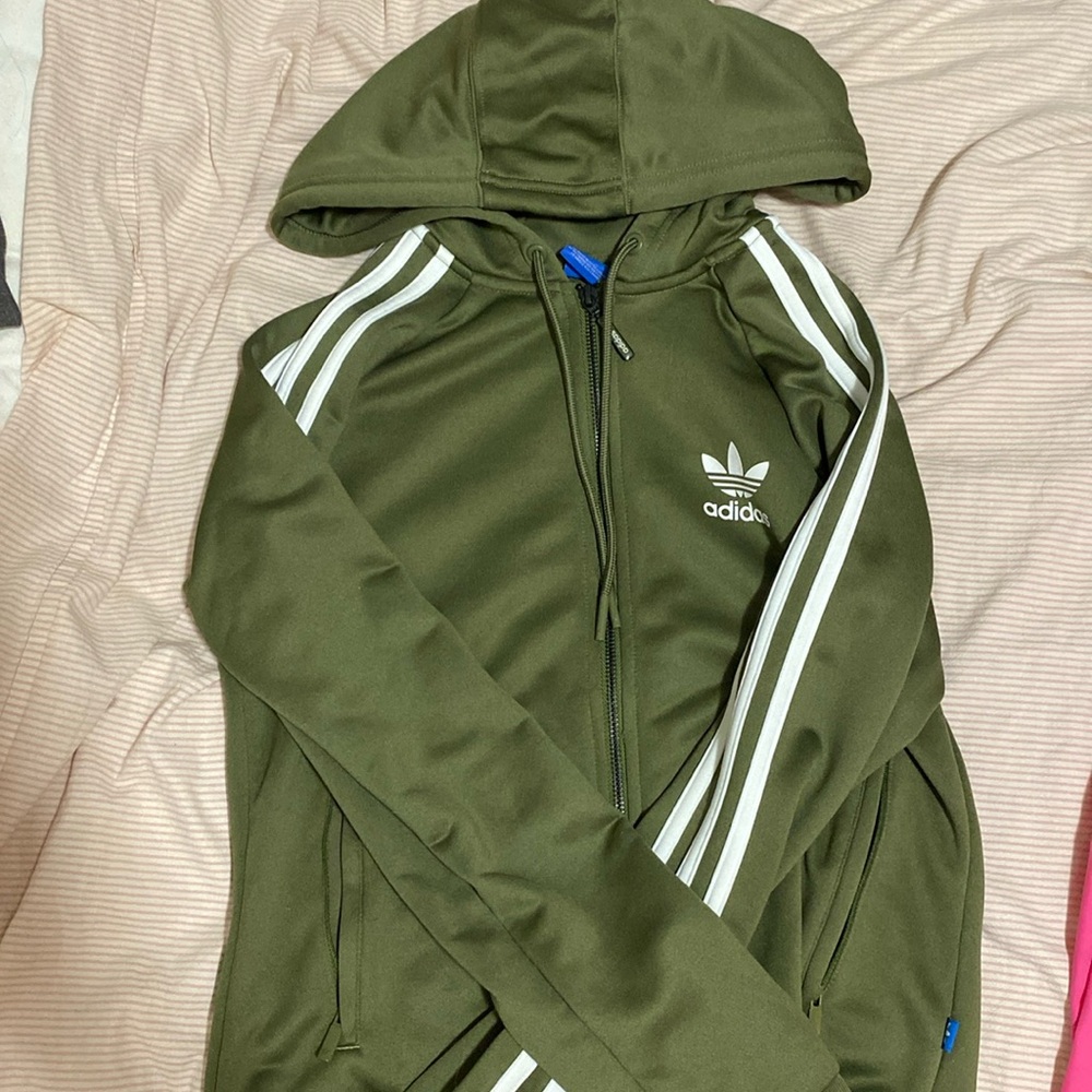Khaki Adidas Hooded Sweater 💚